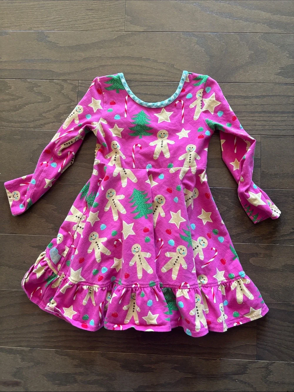 Eleanor Rose festive pink